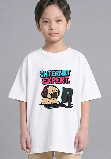 Internet Expert Funny Gamer Pug PC Gaming Glitch Cyber Dog Humor