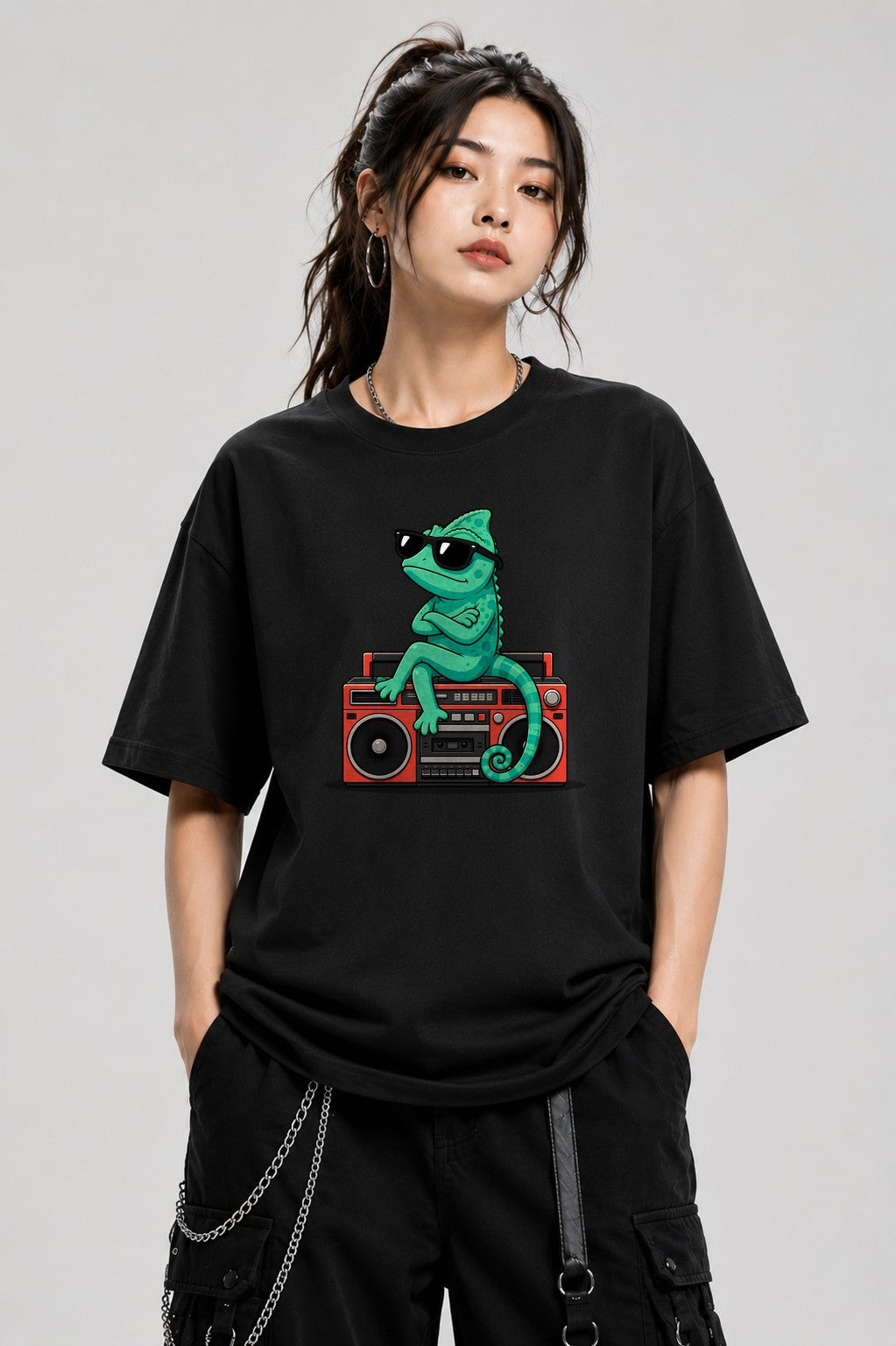 Cool Chameleon Vibes - Black