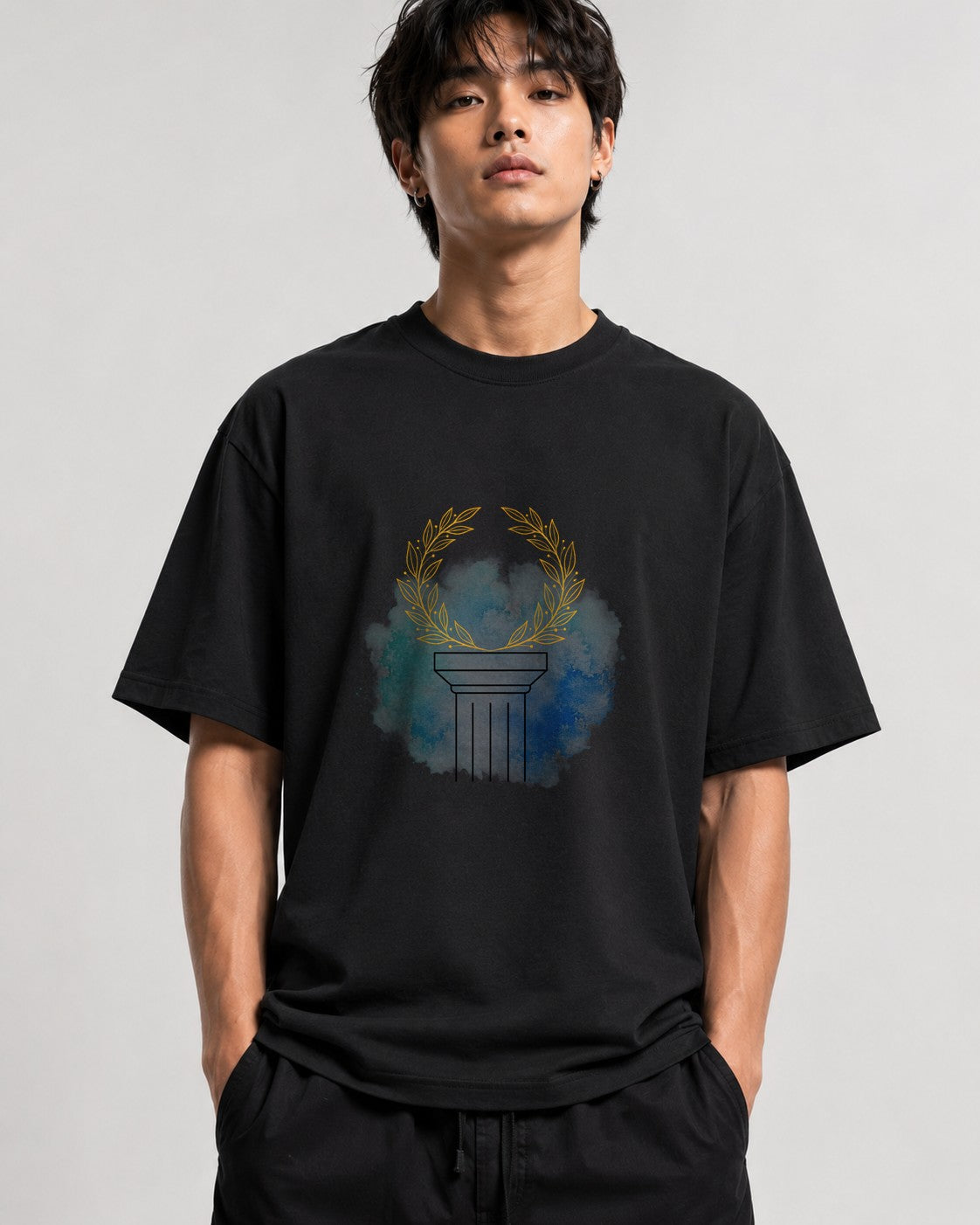 Golden Laurel Pillar - Black