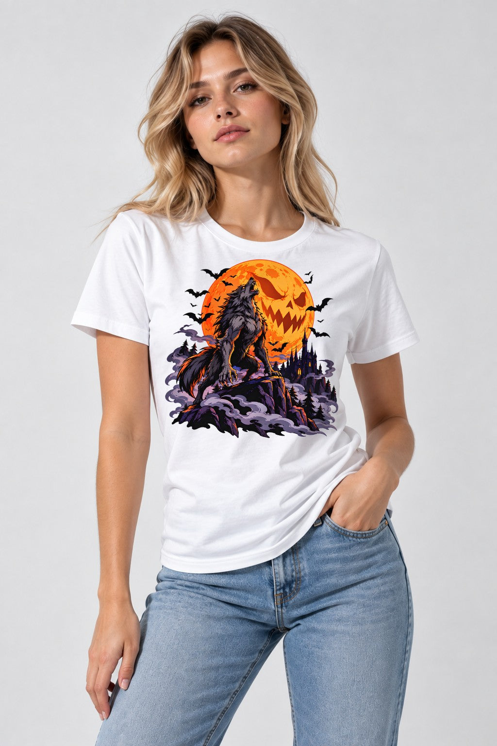 Howling Werewolf Moon - White