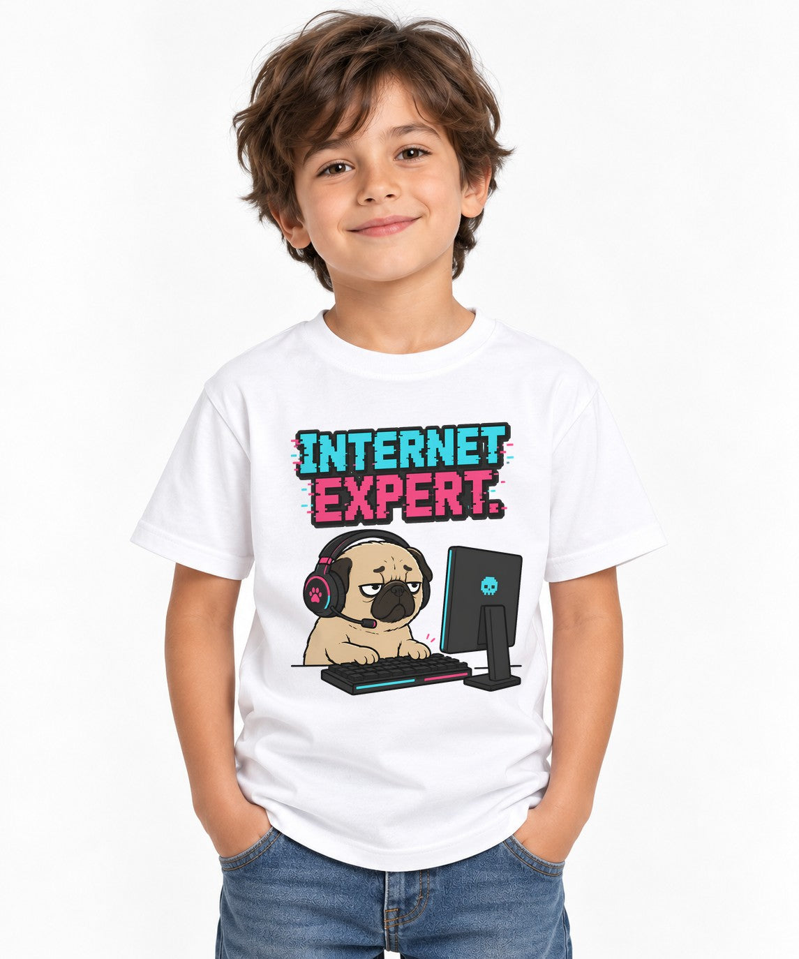 Internet Expert Pug Gamer T-Shirt - Funny Meme Graphic Tee - White