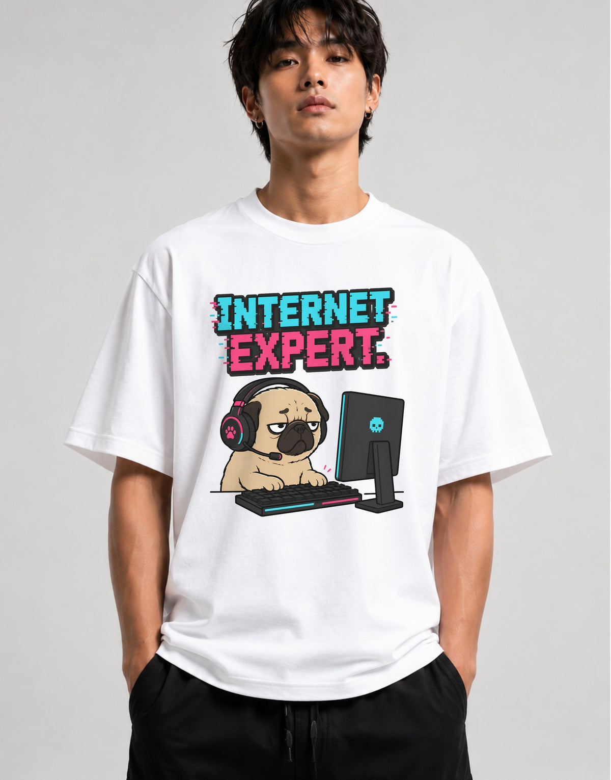 Internet Expert Pug Gamer T-Shirt - Funny Meme Graphic Tee - White