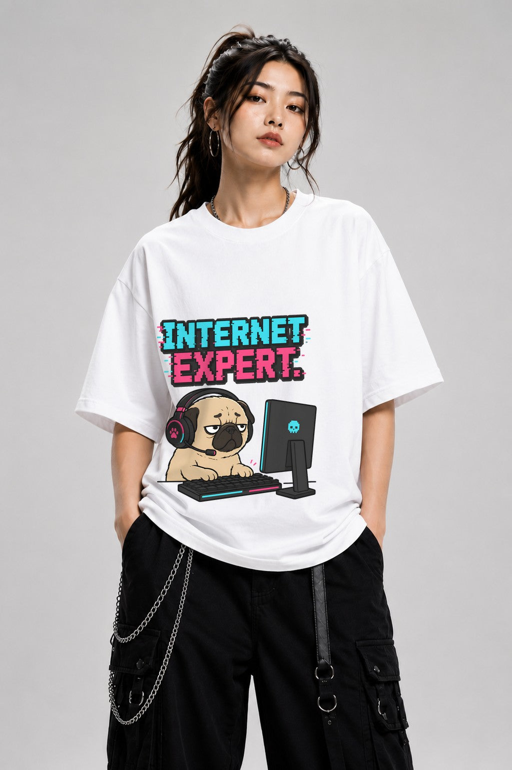 Internet Expert Pug Gamer T-Shirt - Funny Meme Graphic Tee - White