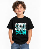 Space Chillin Astronaut Graphic Tee - Retro Cosmic Streetwear - Black