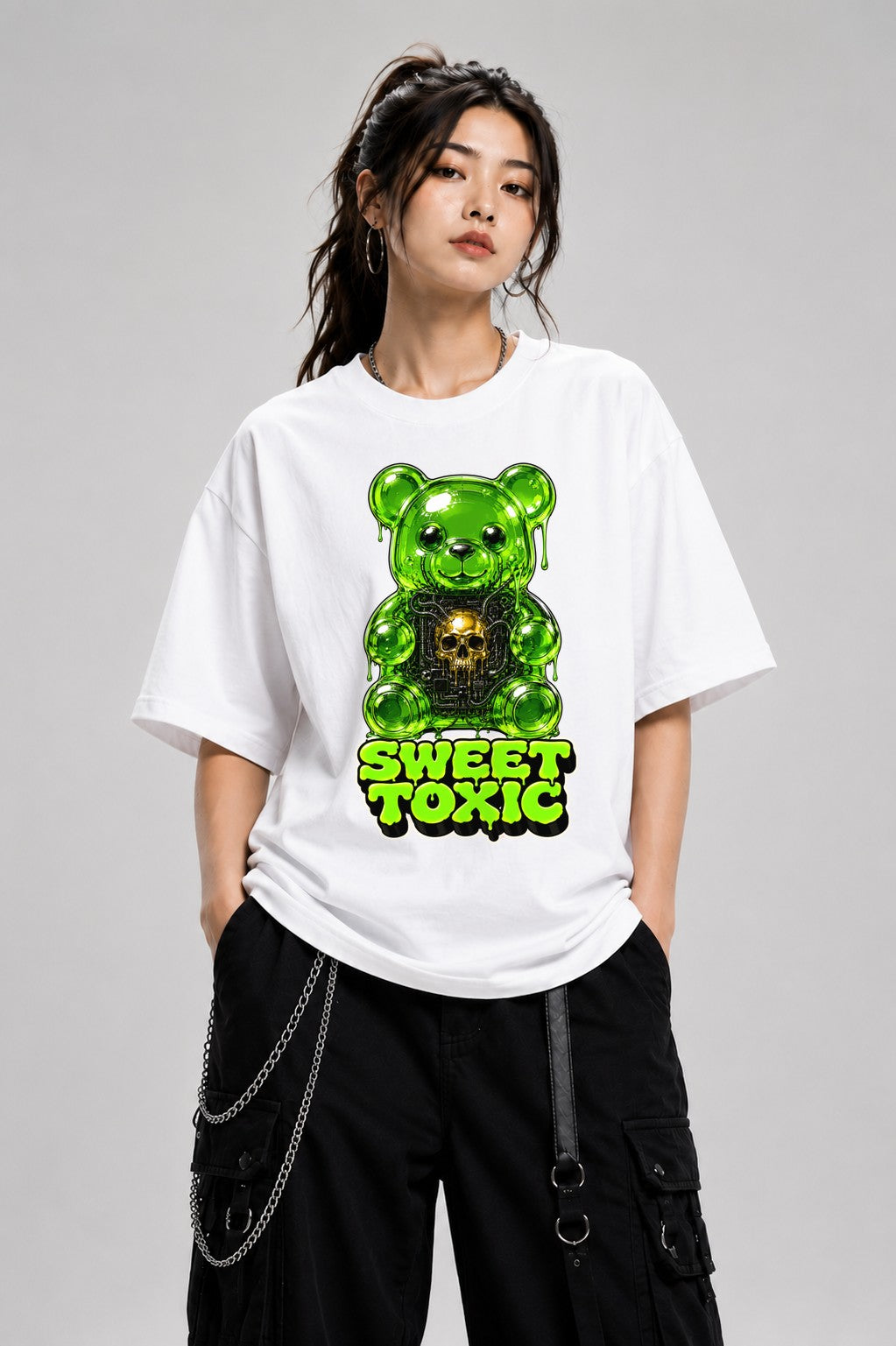 Sweet Toxic Bear - White